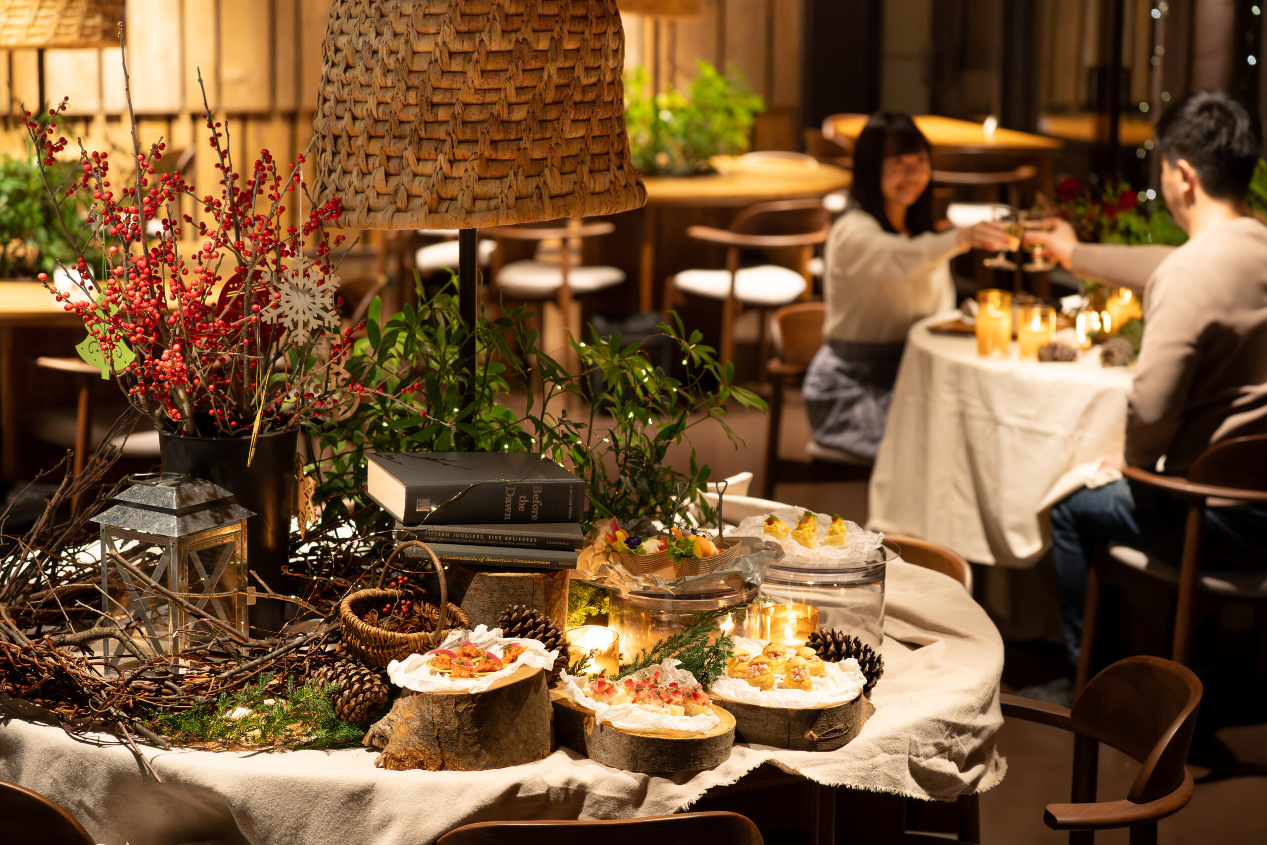 サムネイル: 【12月24日限定】　花と音楽のスペシャルディナー