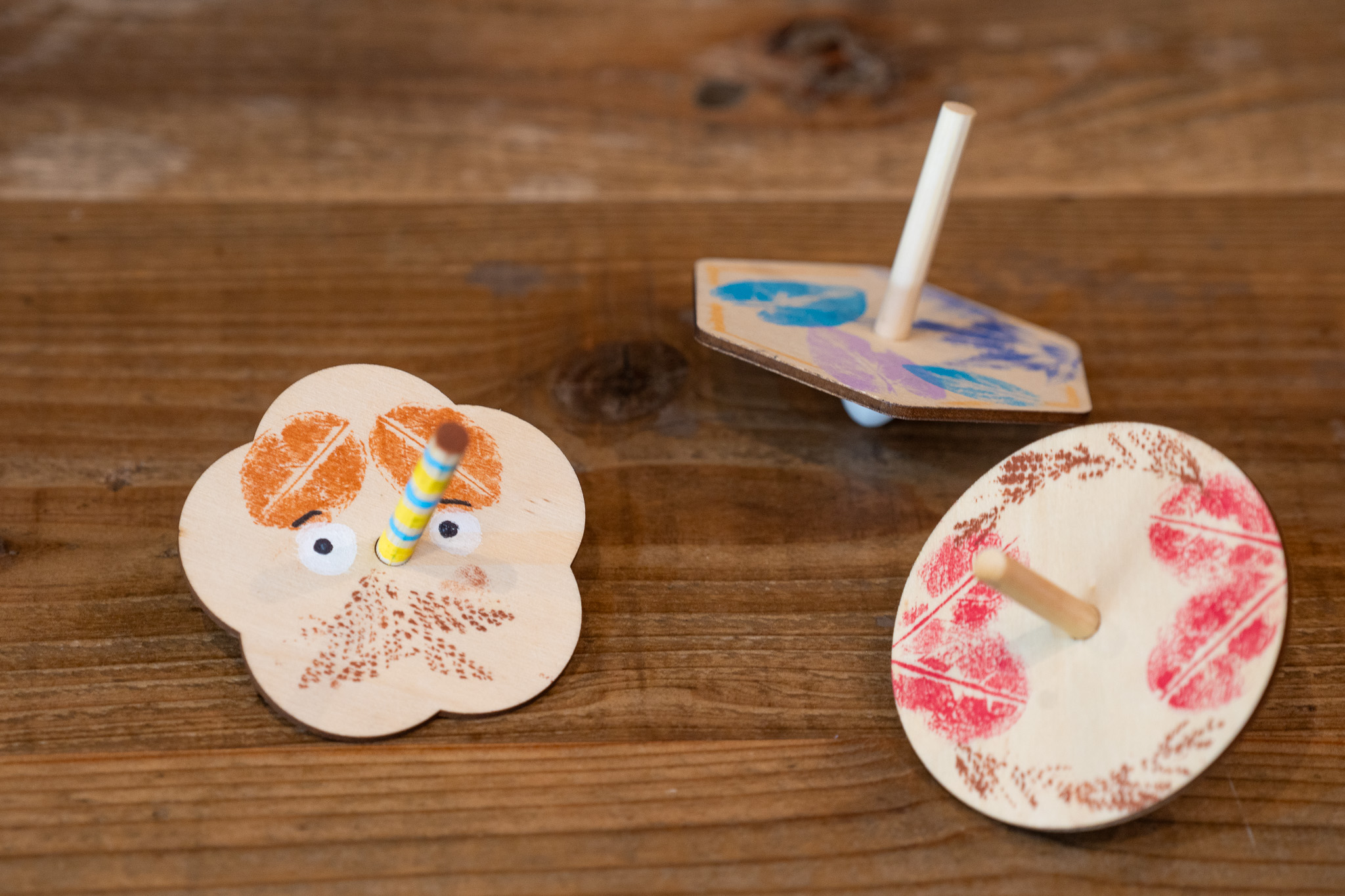 サムネイル: 【毎日開催】葉っぱ柄のコマ